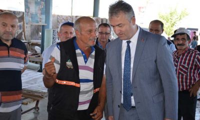 Belediye Başkanı Osman Topaloğlu pazar esnafını ziyaret etti