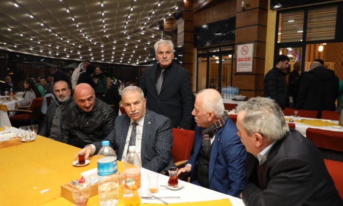 Başkan Demirtaş’tan İlkadımlı muhtarlara iftar yemeği