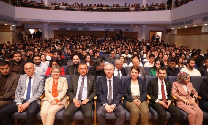 Çankaya Belediyes Başkanı Güner Bilkent Üniversitesi Gençlik Buluşması’na katıldı