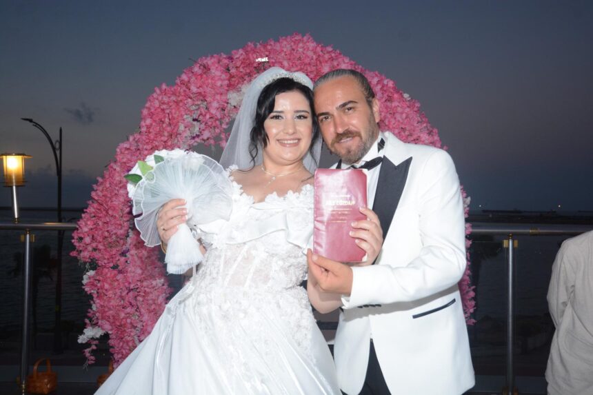 EVLENMEK ICIN KACIRDIGI KOCASIYLA 15 YIL 1078842 320176