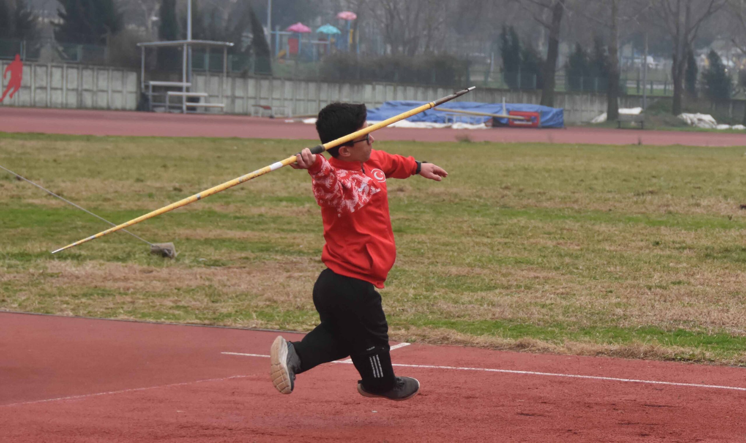130 santim Ahmet, 230 santim ciritle Avrupa 2'ncisi oldu