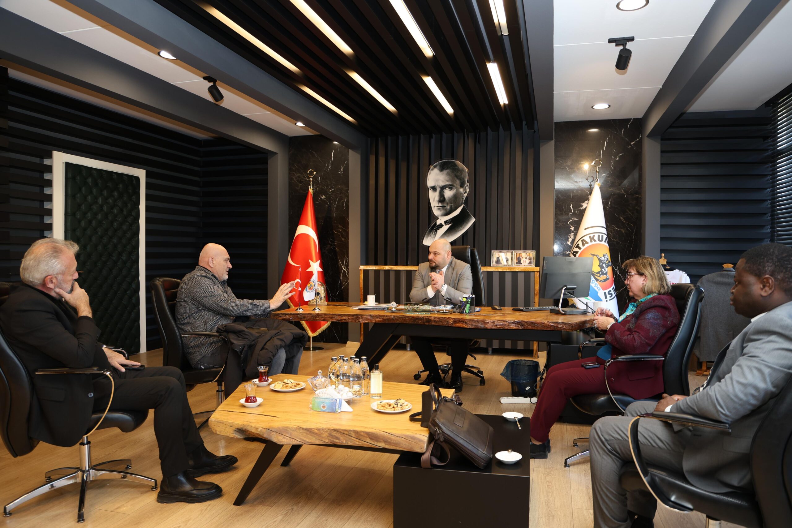 ATAKUM BELEDİYESİ DÜNYA MARKASI OLMA YOLUNDA (1)