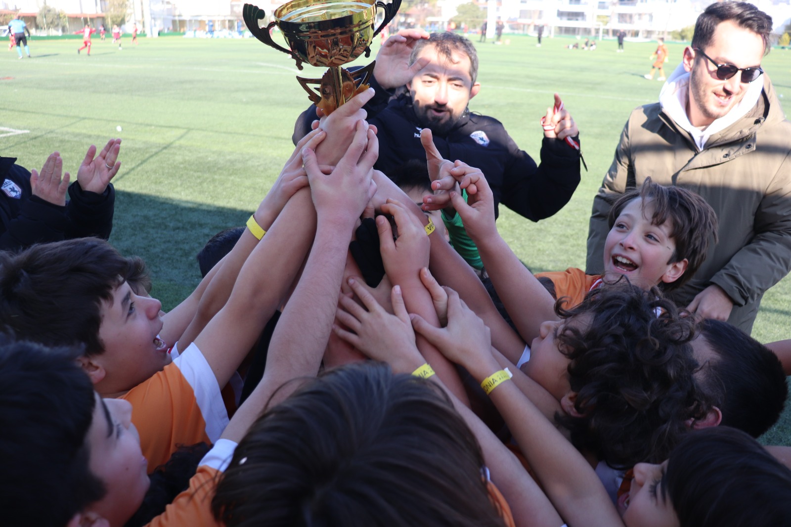 ATAKUM BELEDİYESİNDEN ŞAMPİYONLARA COŞKULU KARŞILAMA (9)