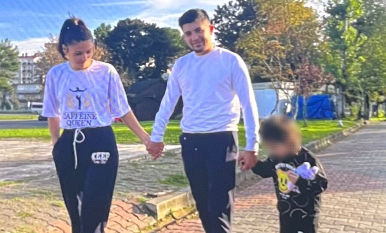 Boşanma aşamasındaki eşini tabancayla vurup, polise teslim o