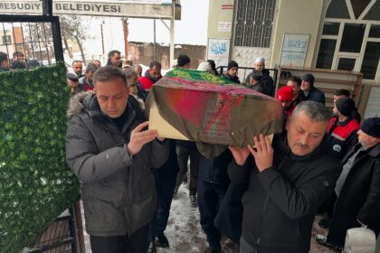 DAMLAYI AILESINE ULASILAMAYINCA ILCE P 1119517 332259