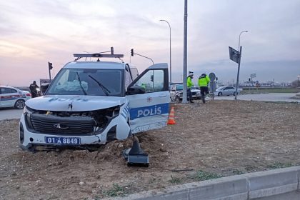 DENETLEME NOKTASINDAN KACAN OTOMOBILLE P 1098020 325917