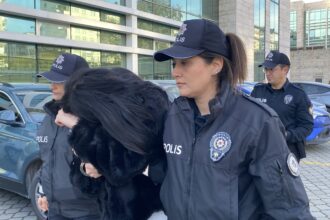 HAPIS CEZASIYLA ARANIRKEN BULABILIYORSA 1134653 336840