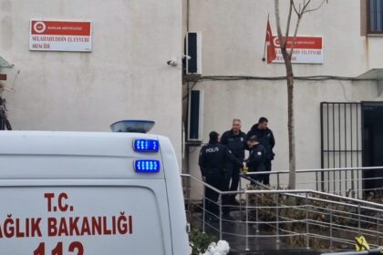 HUSUMETLI OLDUGU 2 KISI TARAFINDAN POMPA 1113537 330573