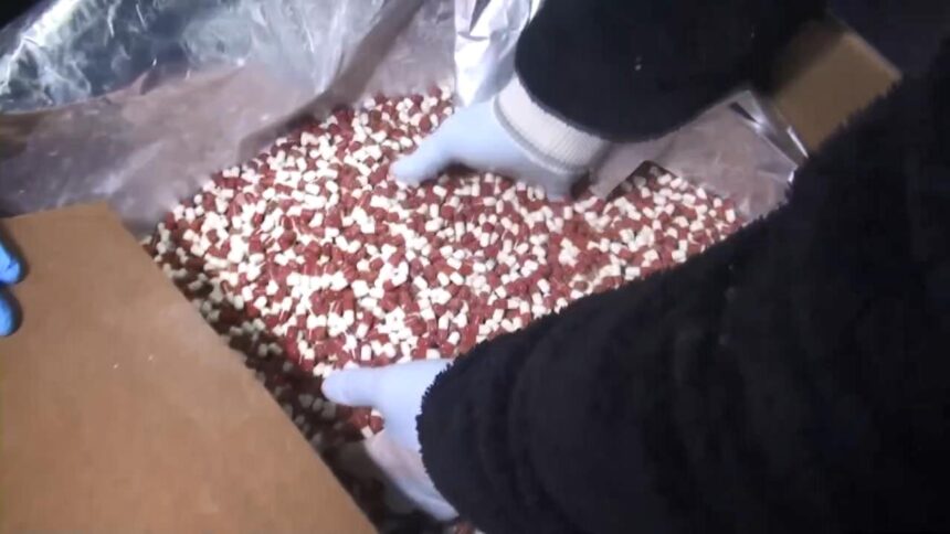 ISTANBUL ISTANBULDA UYUSTURUCU OPERAS 1101840 327069