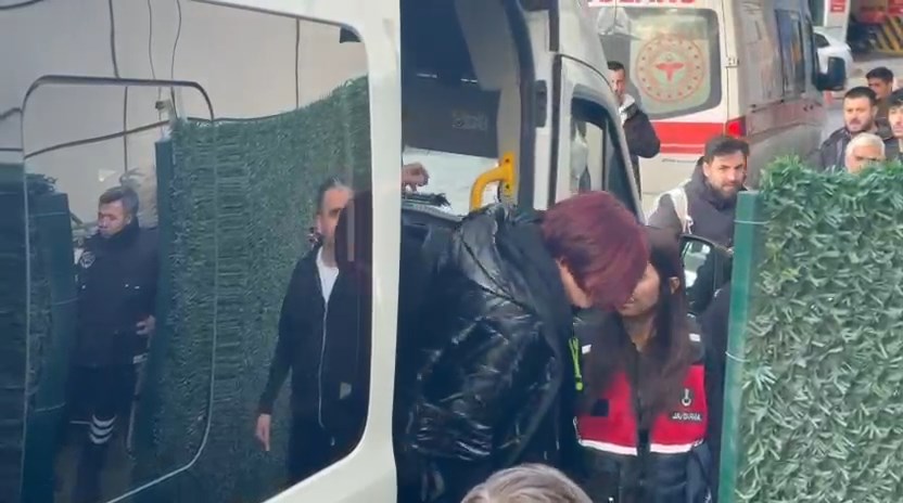 ISTANBUL UNLULERE UYUSTURUCU SORUSTURM 1113158 330321 1