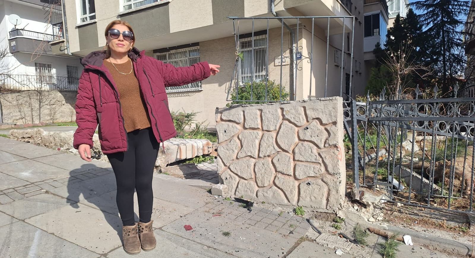 Kamyonla 3 araca çarpıp kaçtı; o anlar kamerada