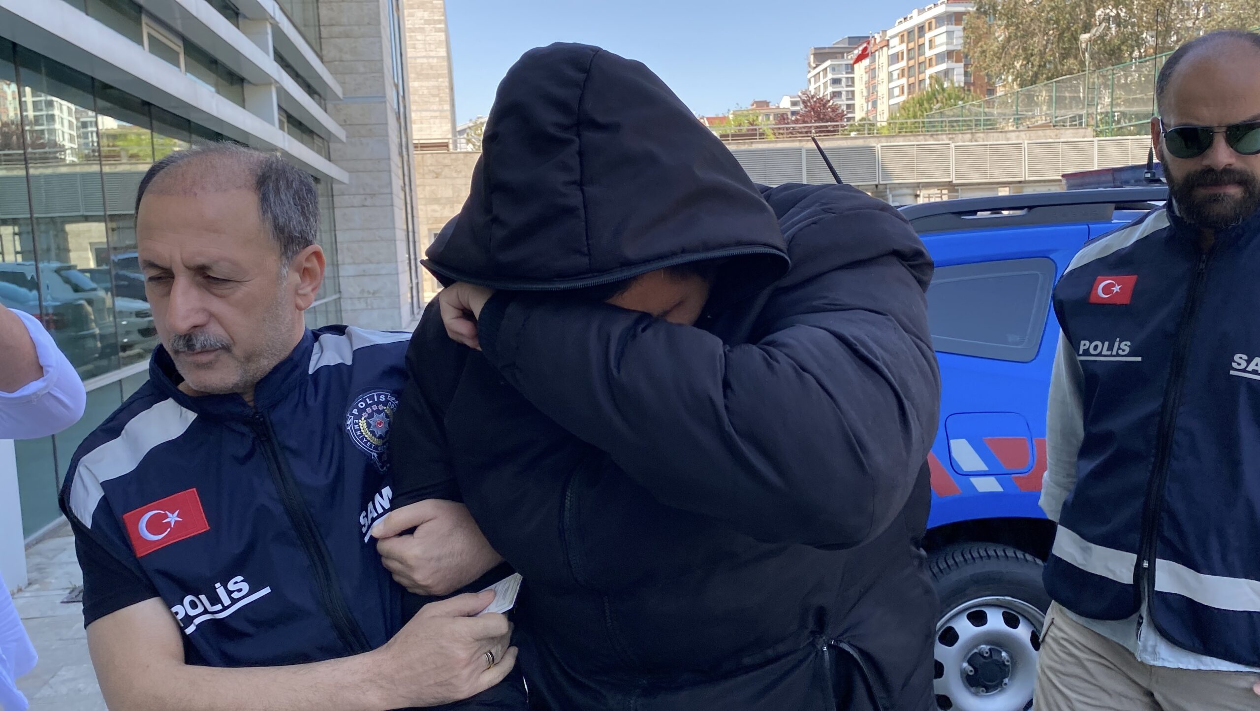 Kuzenini öldüren sanık ile azmettirdiği öne sürülen babas