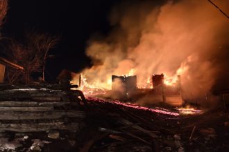 SAMSUNDA YANGIN 2 AHSAP EV KULLANILAMA 1095963 325333