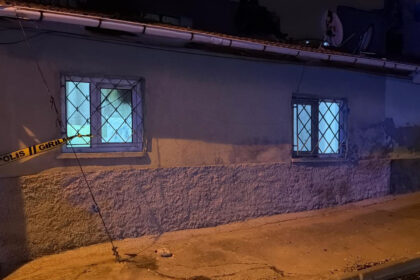 TARTISTIGI ARKADASINI BICAKLAYARAK OLDUR 1121585 332871