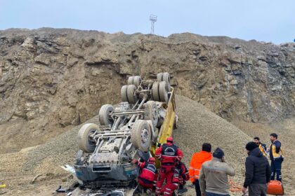 TAS OCAGI SAHASINDA DEVRILEN KAMYONUN SO 1115416 331122