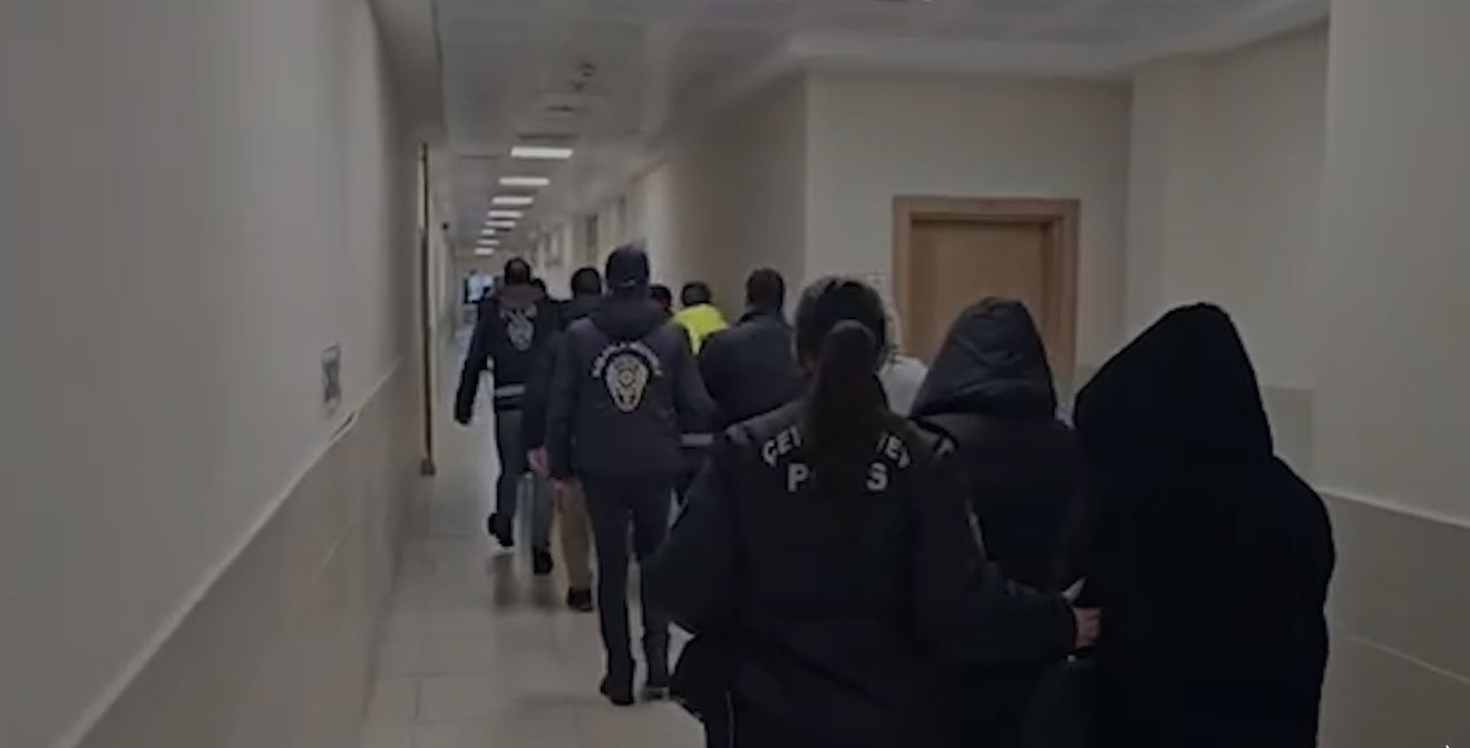 28 ilde 'siber' suçlara yönelik operasyon; 140 tutuklama