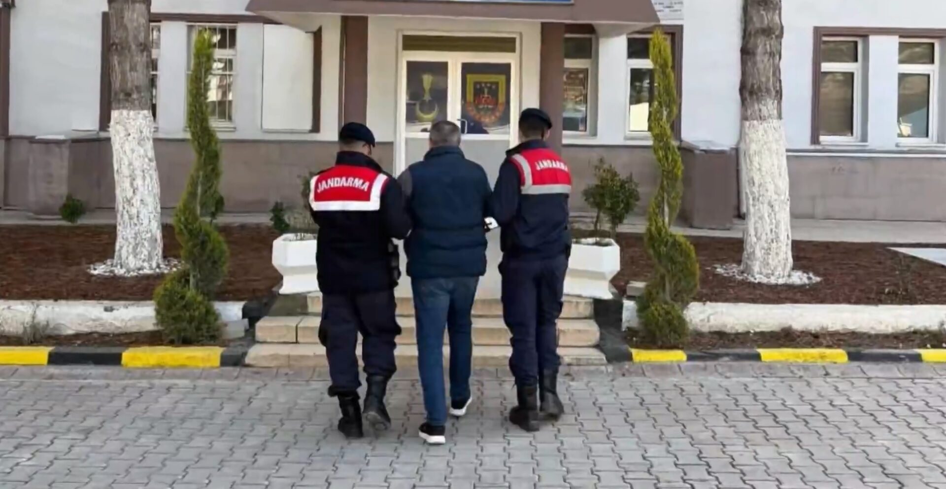 29 ilde FETÖ'ye yönelik operasyon: 41 tutuklama