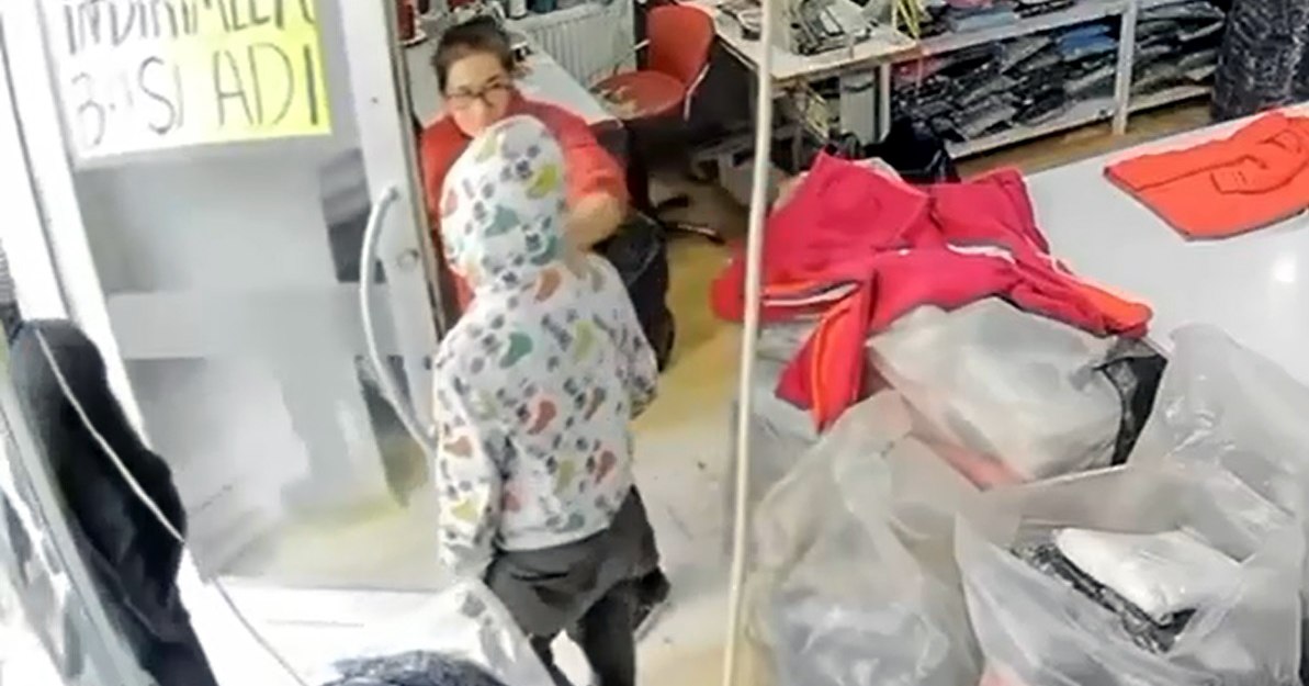 Fatma Kapalıgöz, soygun için iş yerine gelen iki şüpheliyi tokatlayarak kovdu. Kapalıgöz'ün oğlu şüphelilerden birini eczaneyi soymaya çalışırken yakaladı.