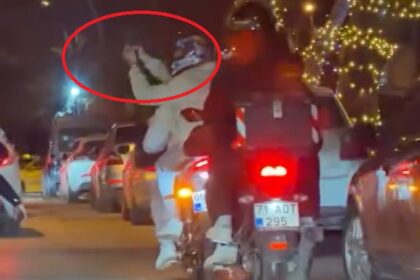 ANKARADA OYUNCAK TABANCAYLA INSANLARI K 1165370 346177 e1770982151871