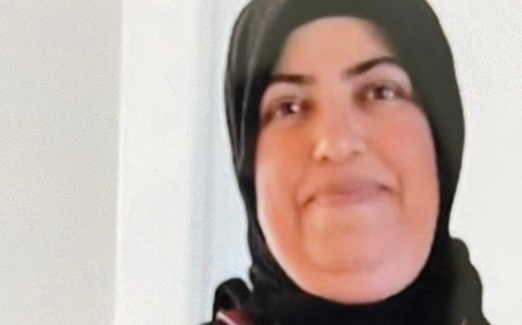 Annesini bıçaklayarak öldüren 17 yaşındaki sanığa 20 yı