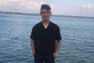 ANNESIYLE TARTISAN UVEY BABASINI AV TUFE 1164094 345803 scaled e1770898659237