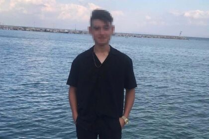 ANNESIYLE TARTISAN UVEY BABASINI AV TUFE 1164094 345803 scaled e1770898659237