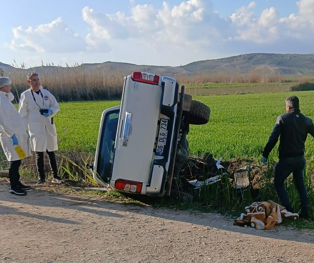 Arazi anlaşmazlığı yaşadığı husumetlisinin kamyonetle ç