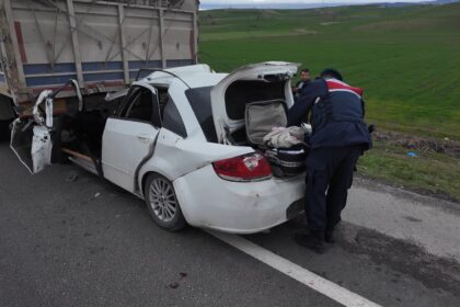 CENAZEYE GIDERKEN KAZA YAPTILAR 2 OLU 1165960 346359