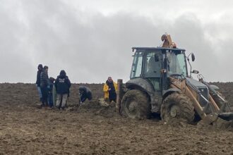 ISTANBUL ARNAVUTKOYDE CINLI IS INSANI 1182608 351128 e1771918200974