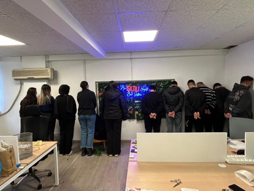 ISTANBUL FOREX DOLANDIRICILARINA CAGRI 1149897 341475