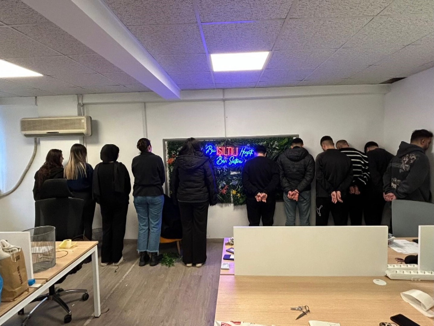 İstanbul - Forex dolandırıcılarına çağrı merkezinde oper