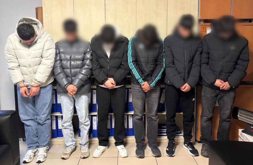 ISTANBUL MALTEPEDE AKRAN ZORBALIGI 6 1147675 340817