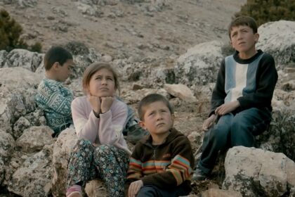 ISTANBUL O MINIKLER BUYUDU 12 YIL SON 1164609 345950