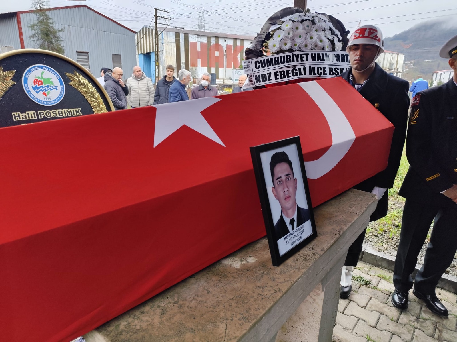 Kalp rahatsızlığı nedeniyle emekli edilen astsubay, kalp kri