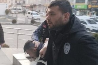 KOMSUSUNU OLDURUP 6 PARCAYA AYIRAN SUPHE 1150922 341806 e1770277758221