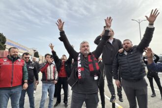 SAMSUNSPORA VEDA EDEN THOMAS REIS BIRL 1171072 347867