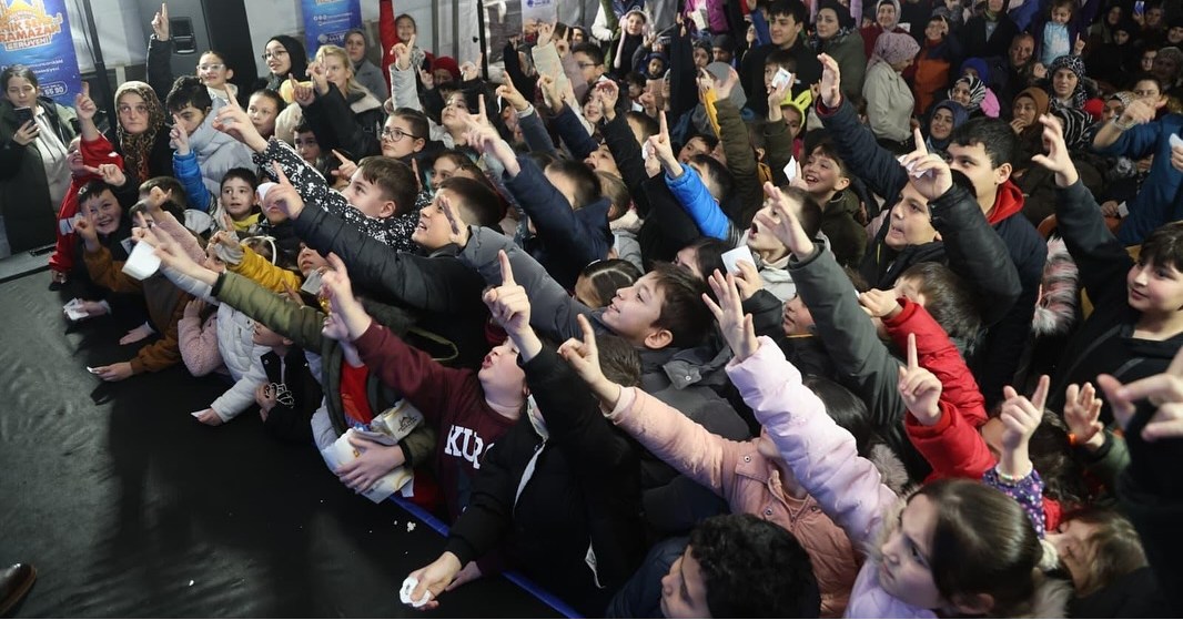 Canik’te Mahalleler Şenlendi, Ramazan Sevinci Paylaşıldı