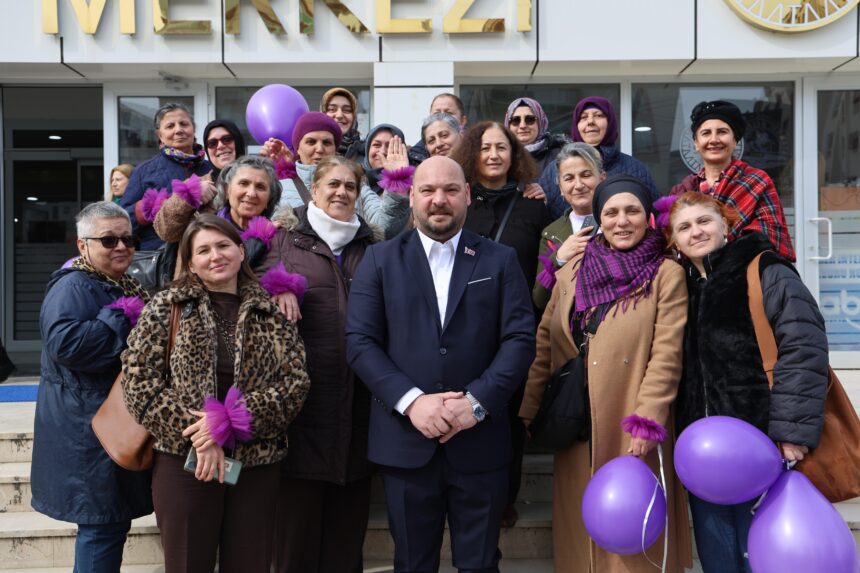 8 MART PROGRAMI ATAKUMDA BASLADI 5