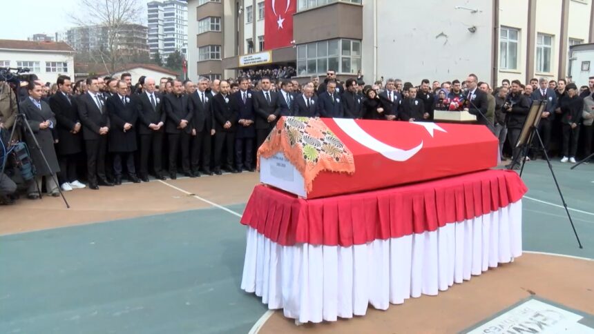 ISTANBUL OGRENCISI TARAFINDAN OLDURULEN 1194463 355105