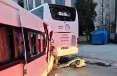 Samsun’da 3 aracın karıştığı zincirleme kaza; 7 yaralı