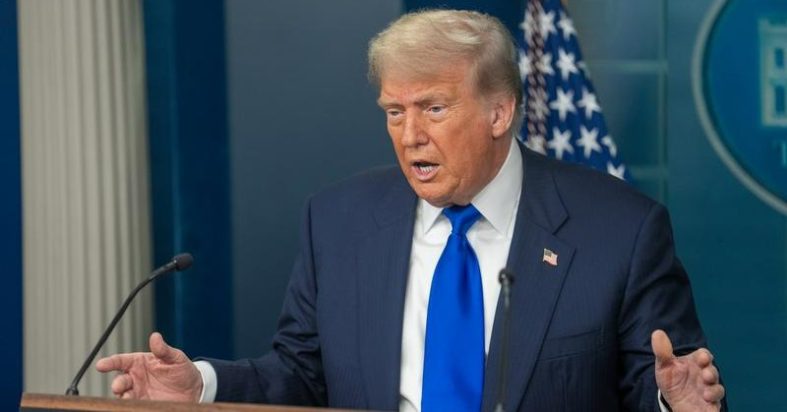 Trump: İran’la varılan ateşkes ‘tam ve eksiksiz bir zafer’