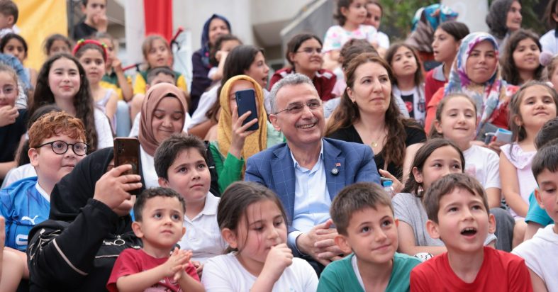 Başkan İhsan Kurnaz: ‘İlkadım’ı Geleceğe Taşıyoruz’