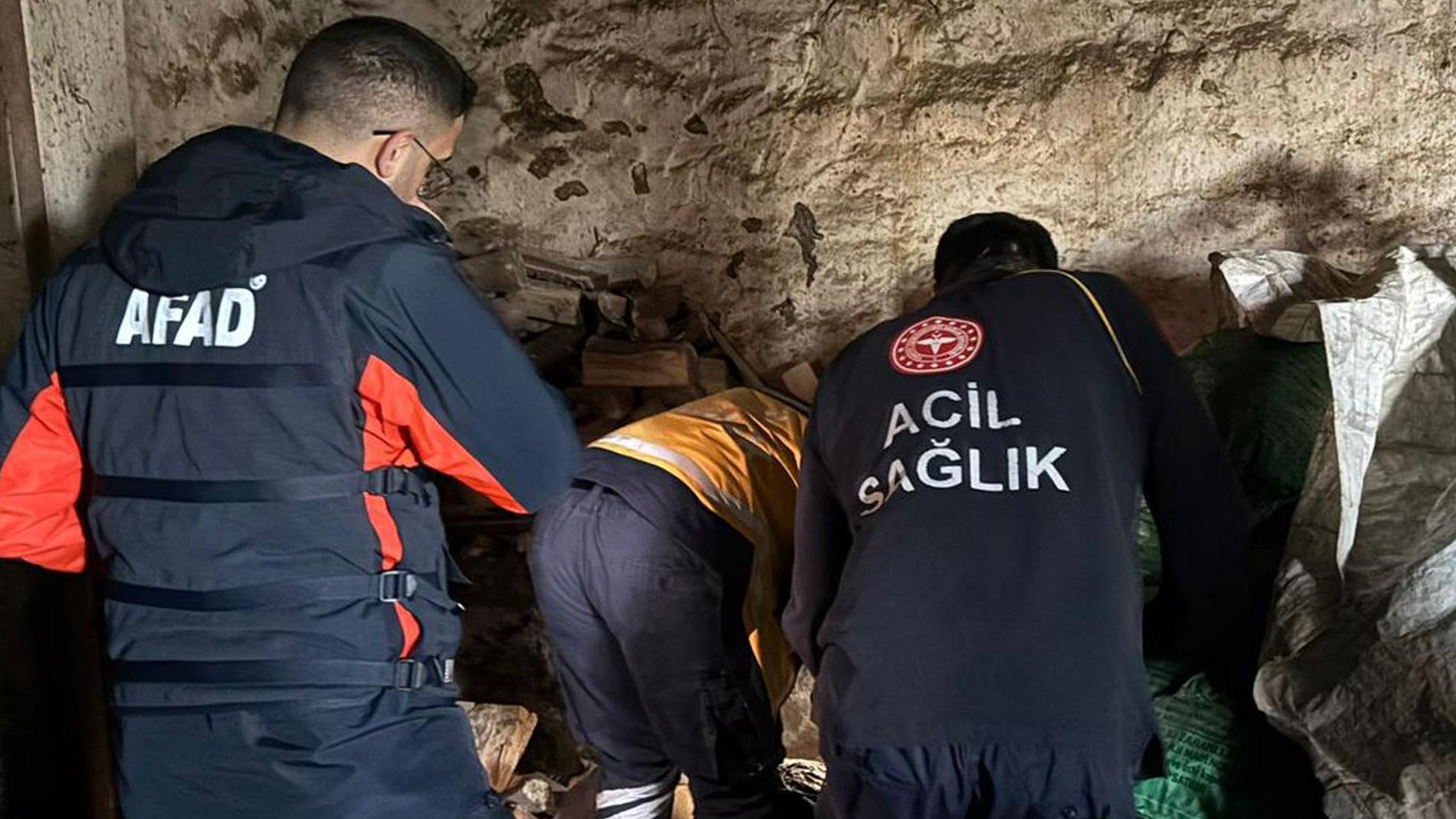 Kayıp kadın başına darbe almış halde ahırda ölü bulundu! Damadı gözaltında