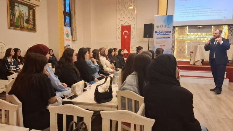 d371ce0a-793c-486c-9ab7-2814ecedc4d9