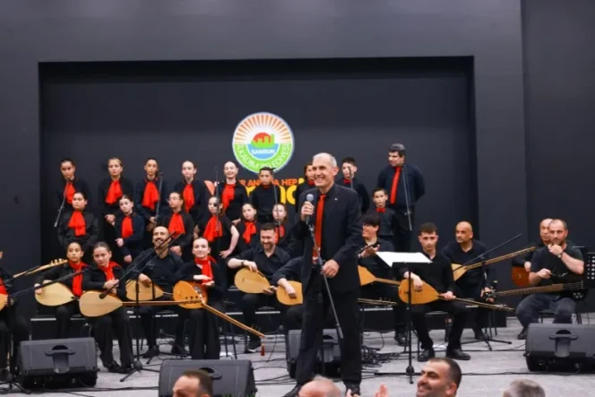 İlkadım Belediyesi Çocuk ve Gençlik Korosu’ndan Muhteşem Türk Halk Müziği Gecesi-donusturuldugu-kaynak-jpg