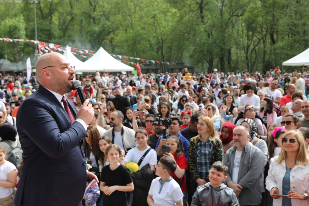 23 Nisan coşkusu Atakum’un dört bir yanında