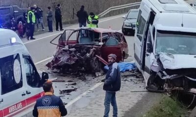 Mesudiye’de otomobil ile minibüs çarpıştı: 2 ölü, 1 yaralı