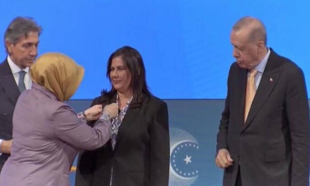 5927943 1755608043513 rozetttkapak