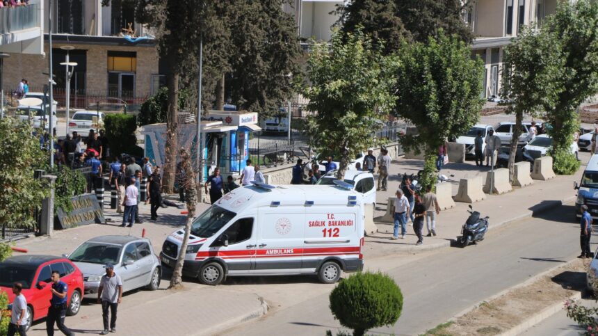 ADIYAMANDA ADLIYE ONUNDE KAVGA 8 YARAL 944987 280668