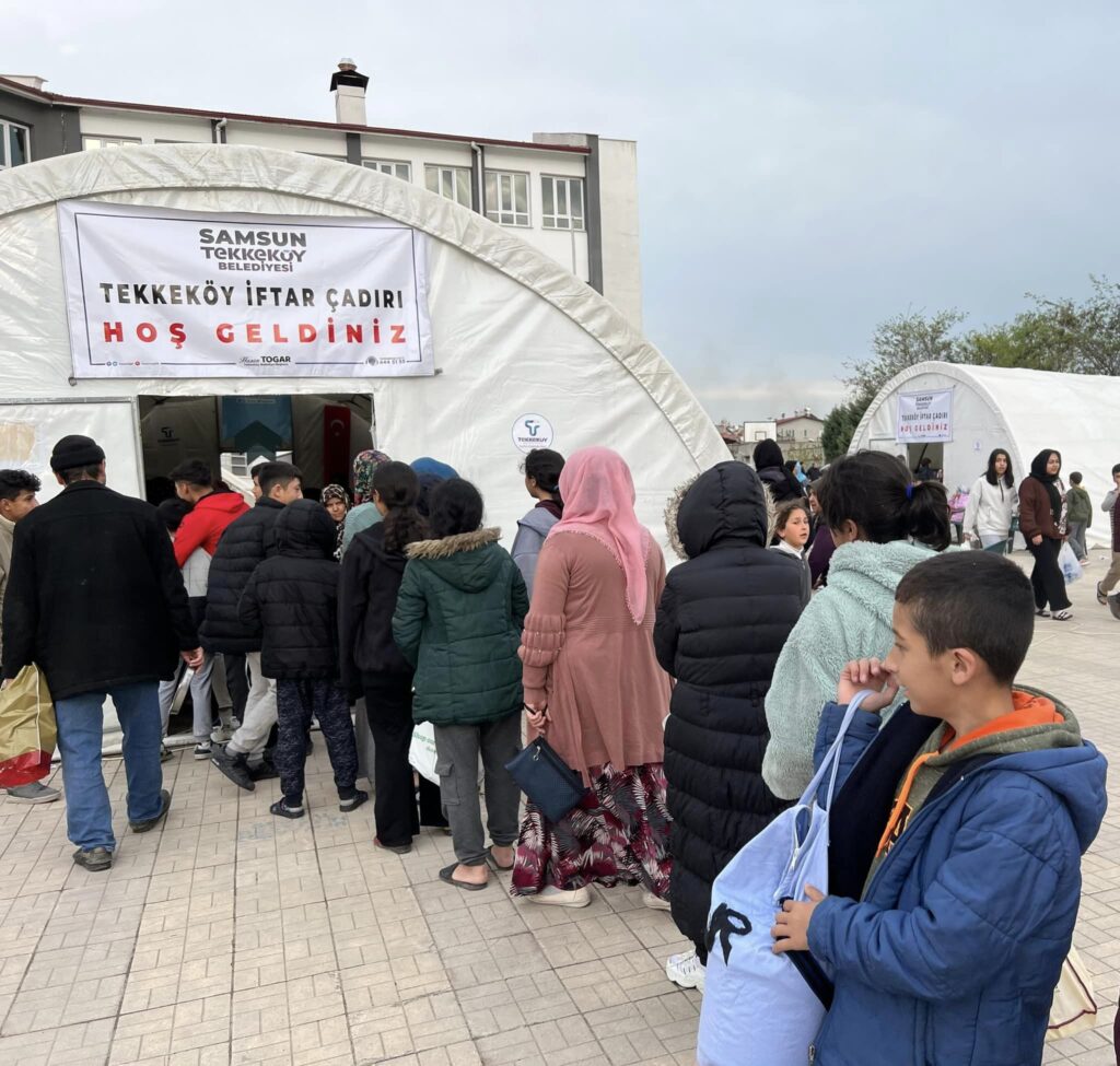 Tekkeköy Belediyesi’nden Kahramanmaraş’ta iftar dayanışması